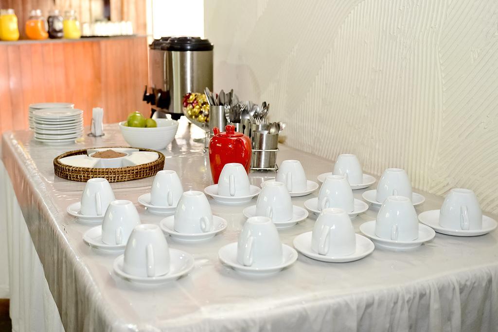 Hotel Pousada Жагуаріуна Екстер'єр фото